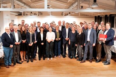Gruppenbild mit Ministerpräsident - die SPD-Fraktion Brandenburg bei ihrer Herbstklausur 2019.